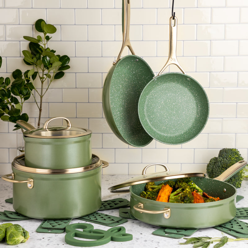 COOKWARE Thyme Table Cookware thyme table
