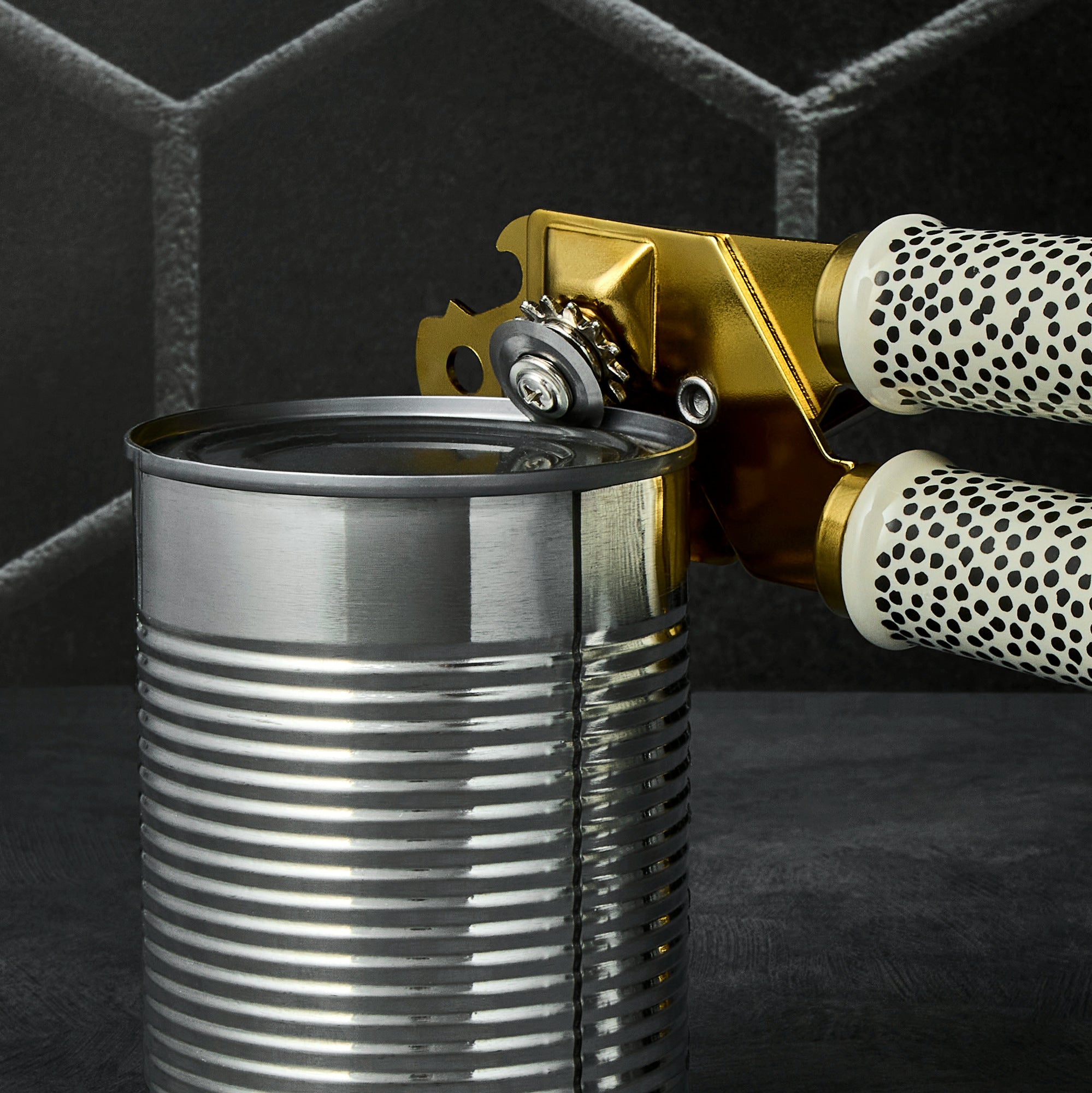 Stainless Steel Can Opener with Ceramic Dot Handle – Thyme&Table