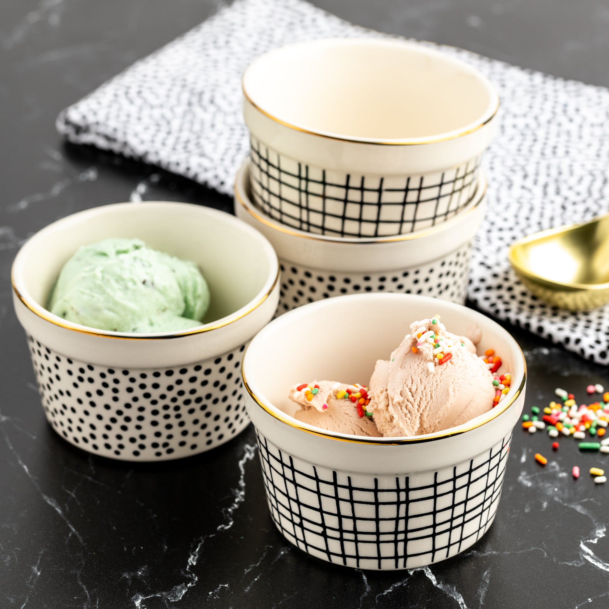 Dot Cross Ramekin 4-Pc – Thyme&Table